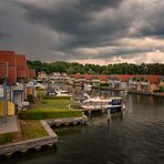 Hafendorf Rheinsberg - Gewitter zieht auf  _