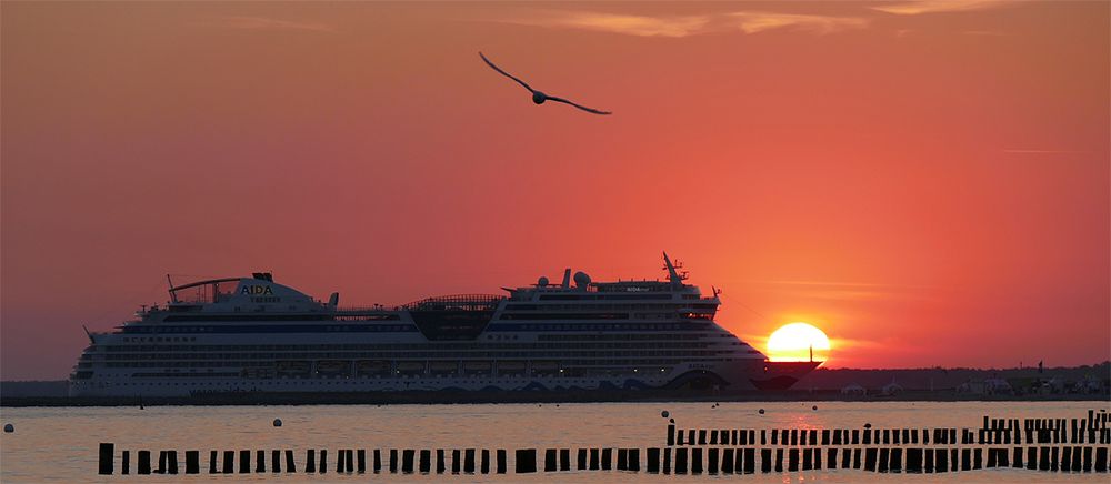 Hafeneinfahrt 06:05 Uhr