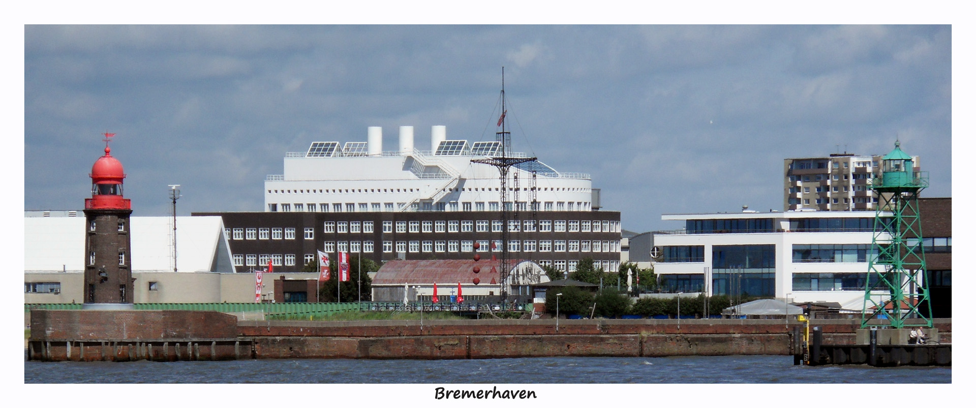 Hafeneinfahrt Bremerhaven