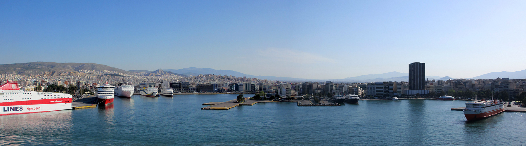 Hafeneinfahrt in Piraeus