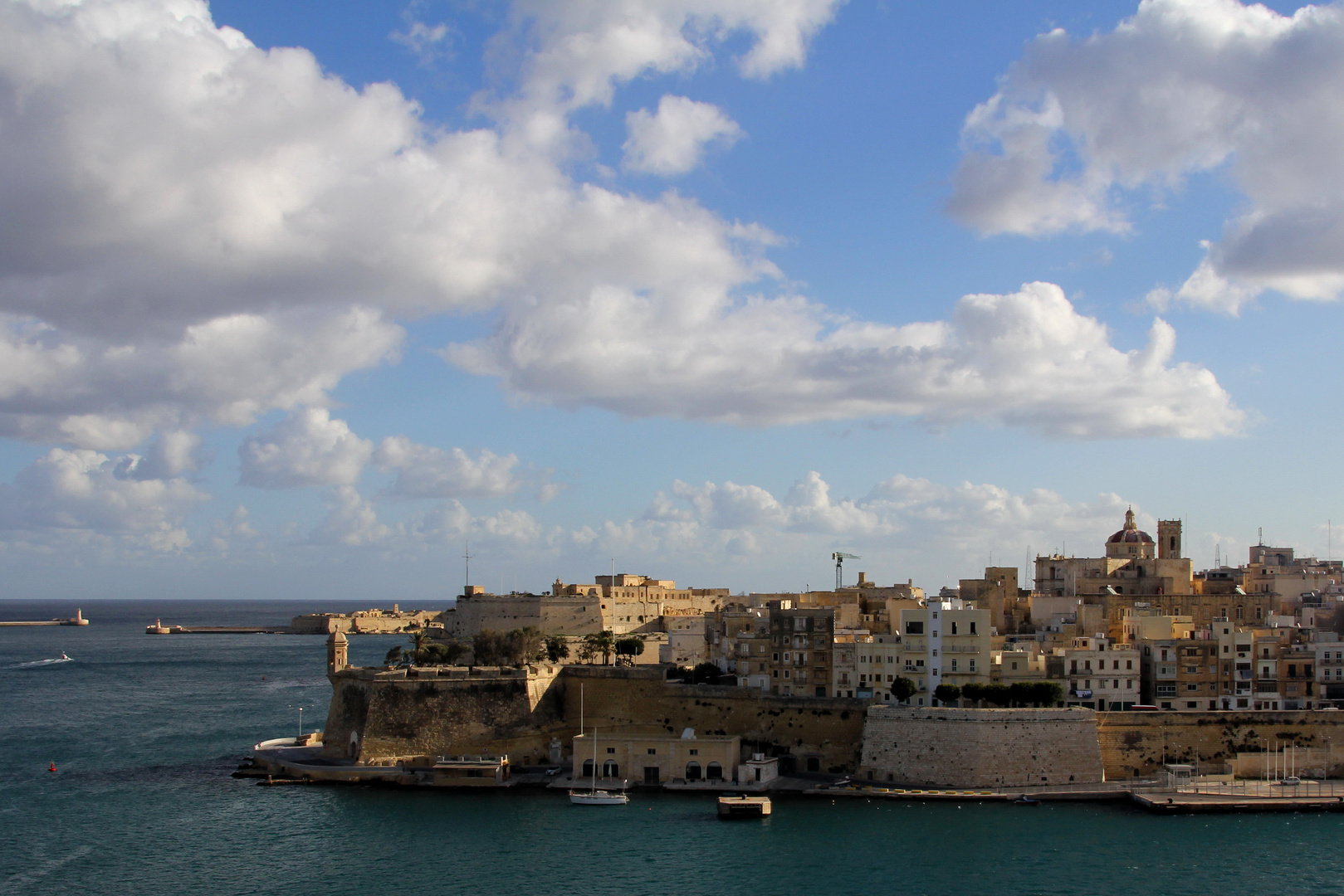 Hafeneinfahrt in Valletta / Malta