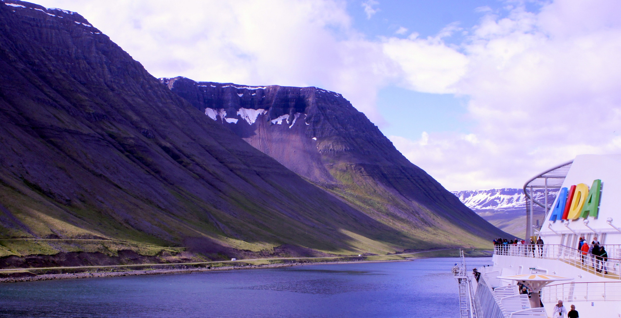 Hafeneinfahrt Island