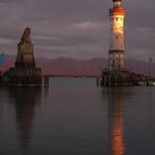 Hafeneinfahrt Lindau bei Sonnenuntergang