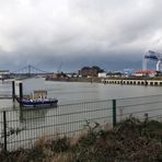 Hafeneinfahrt Rheinhafen KR