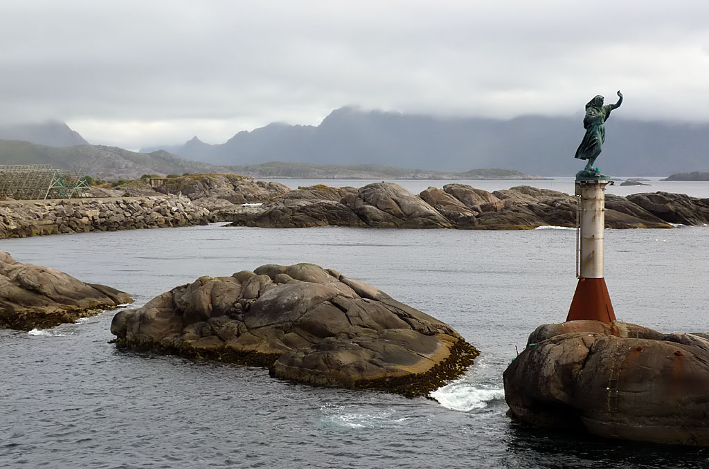 Hafeneinfahrt  Svolvær