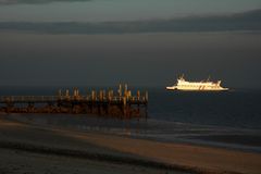 Hafeneinfahrt Wyk/Föhr bei Sonnenuntergang