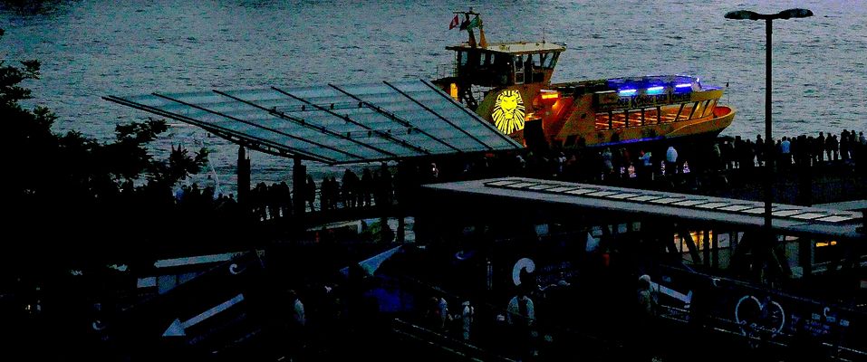 Hafenfähre "König der Löwen"