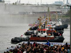 Hafengeburtstag 2017 - Schlepper Ballett