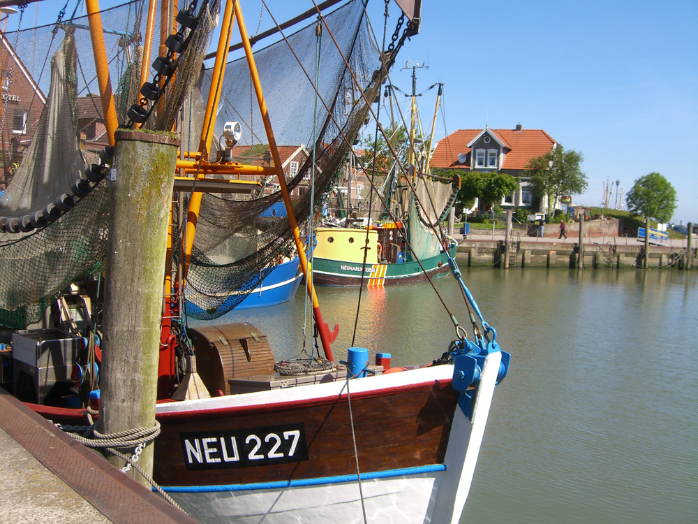 Hafenimpressionen in Neuharlingersiel