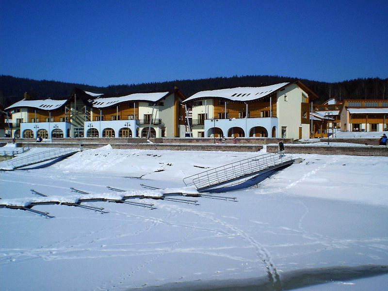 Hafenpanorama 2 am Stausee Lipno