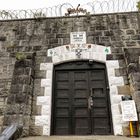 Haftmauer-Portal