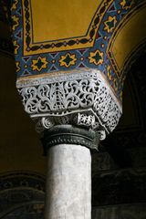 Hagia Sophia: Detail eines Säulenkapitells auf der Empore