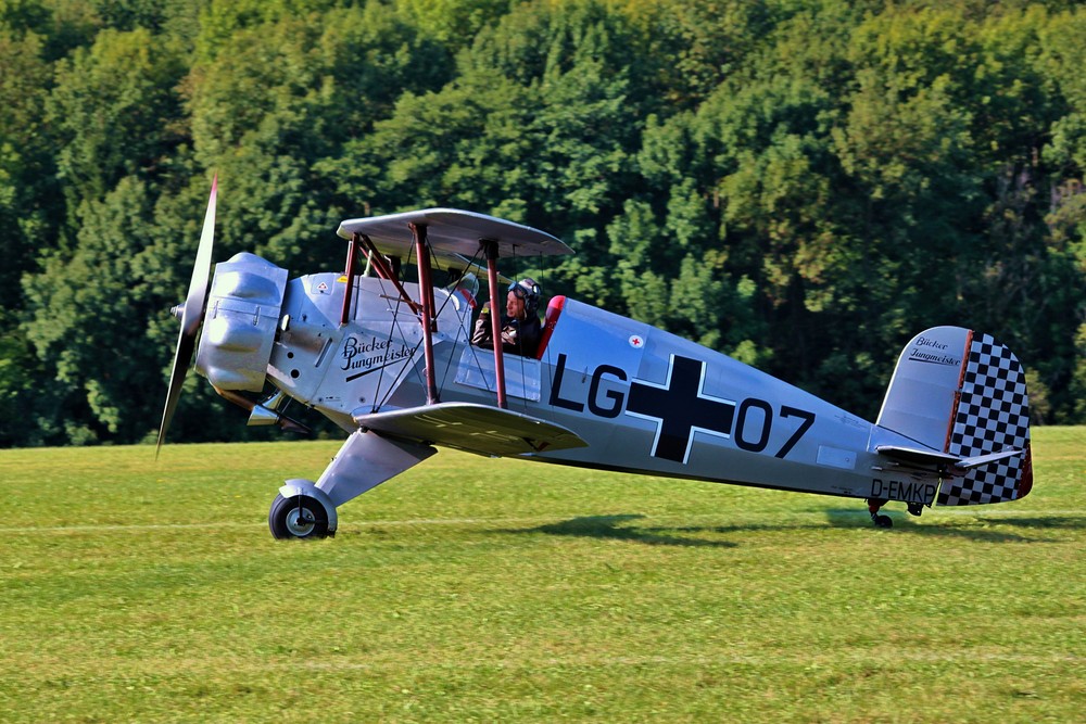 HAHNWEIDE 2009 Bücker Jungmeister D-EMKP