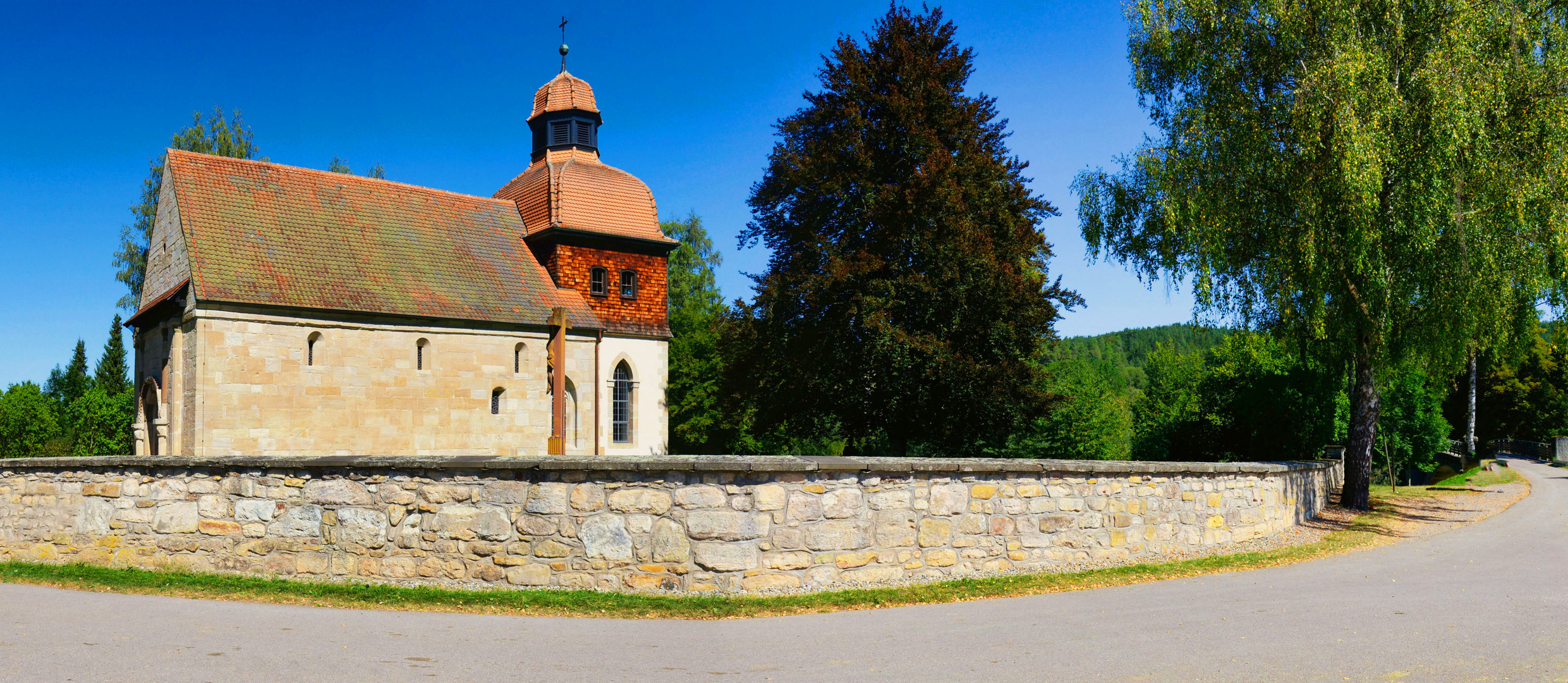 Haigerloch: Romanische Weilerkirche Owingen