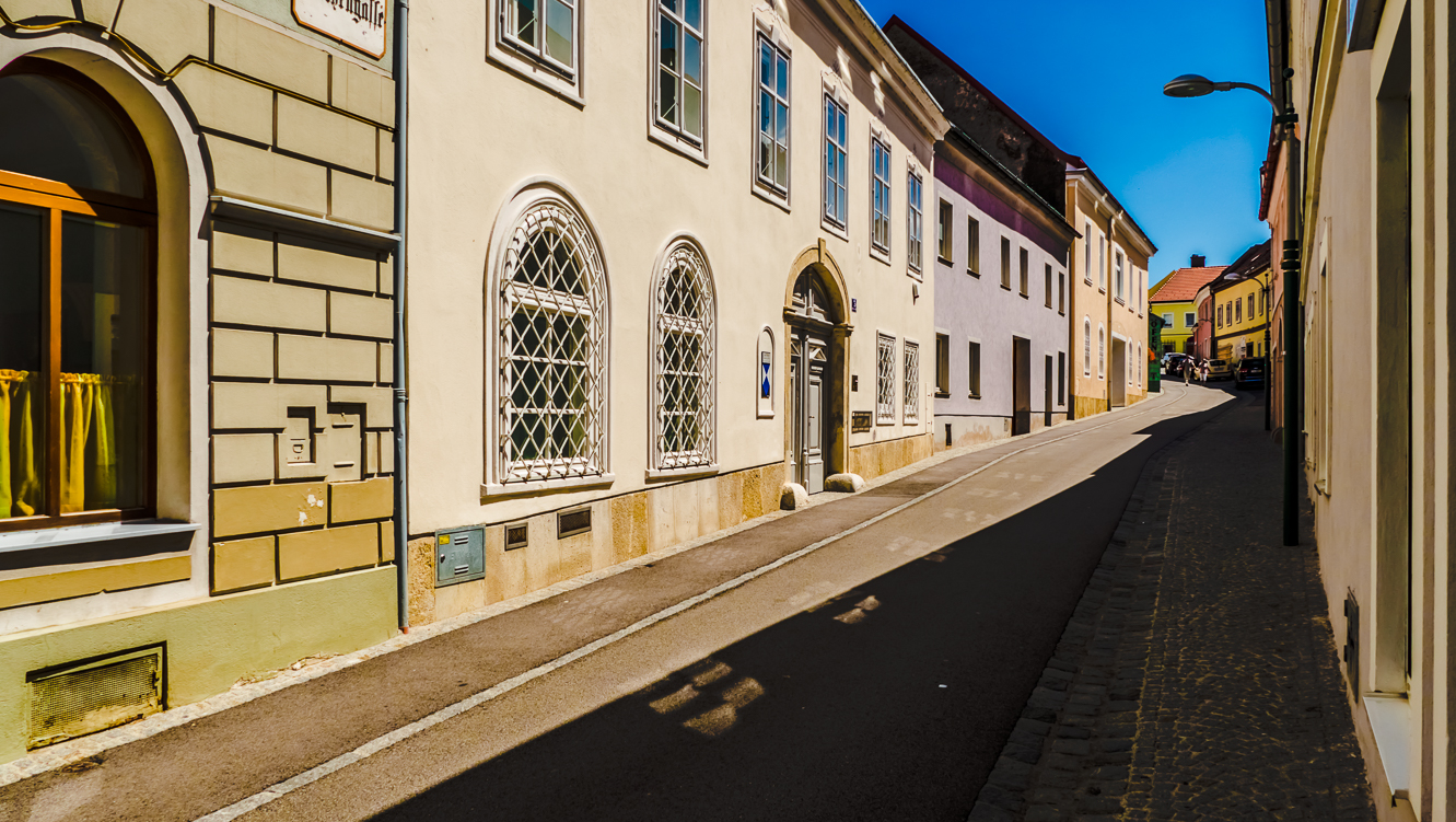 Hainburg: durch diese Gasse muss er kommen ...