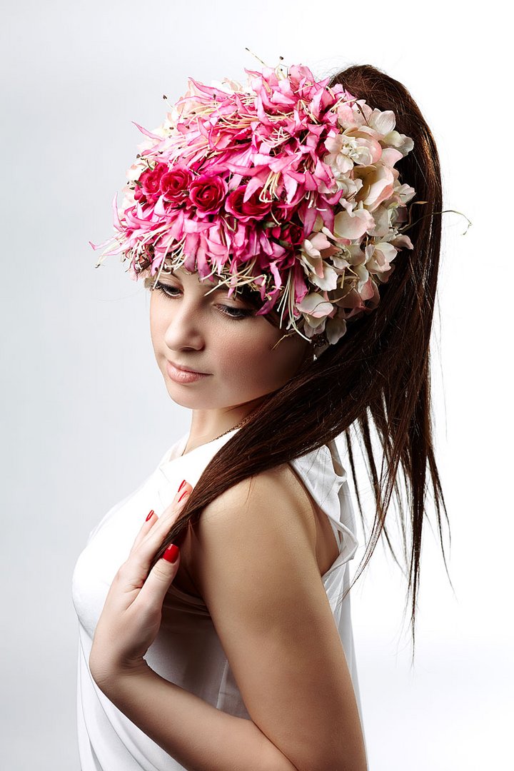 Hair style with flowers