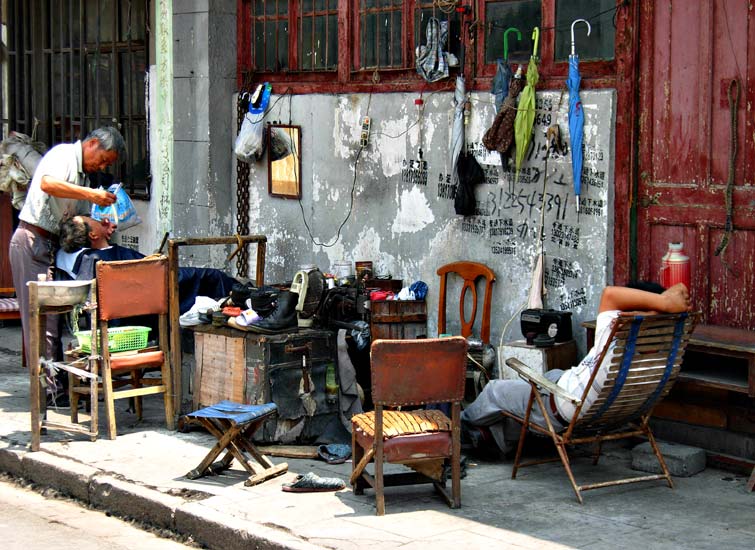 Hairdresser in Shanghai