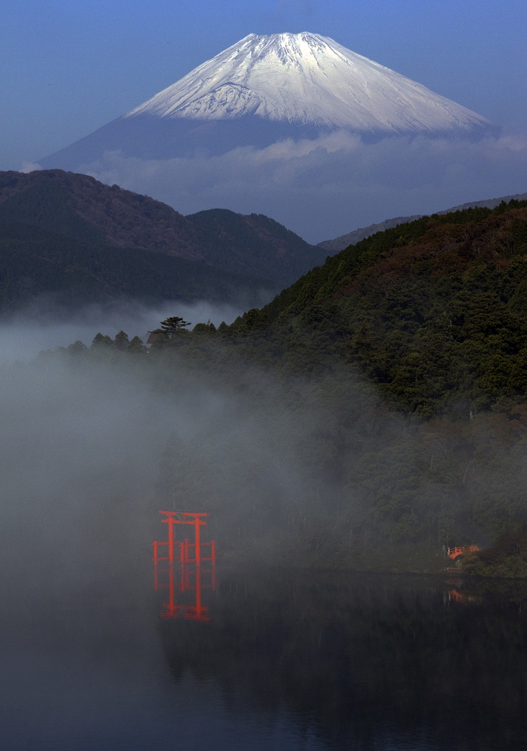 Hakone Schrein am Fujisan