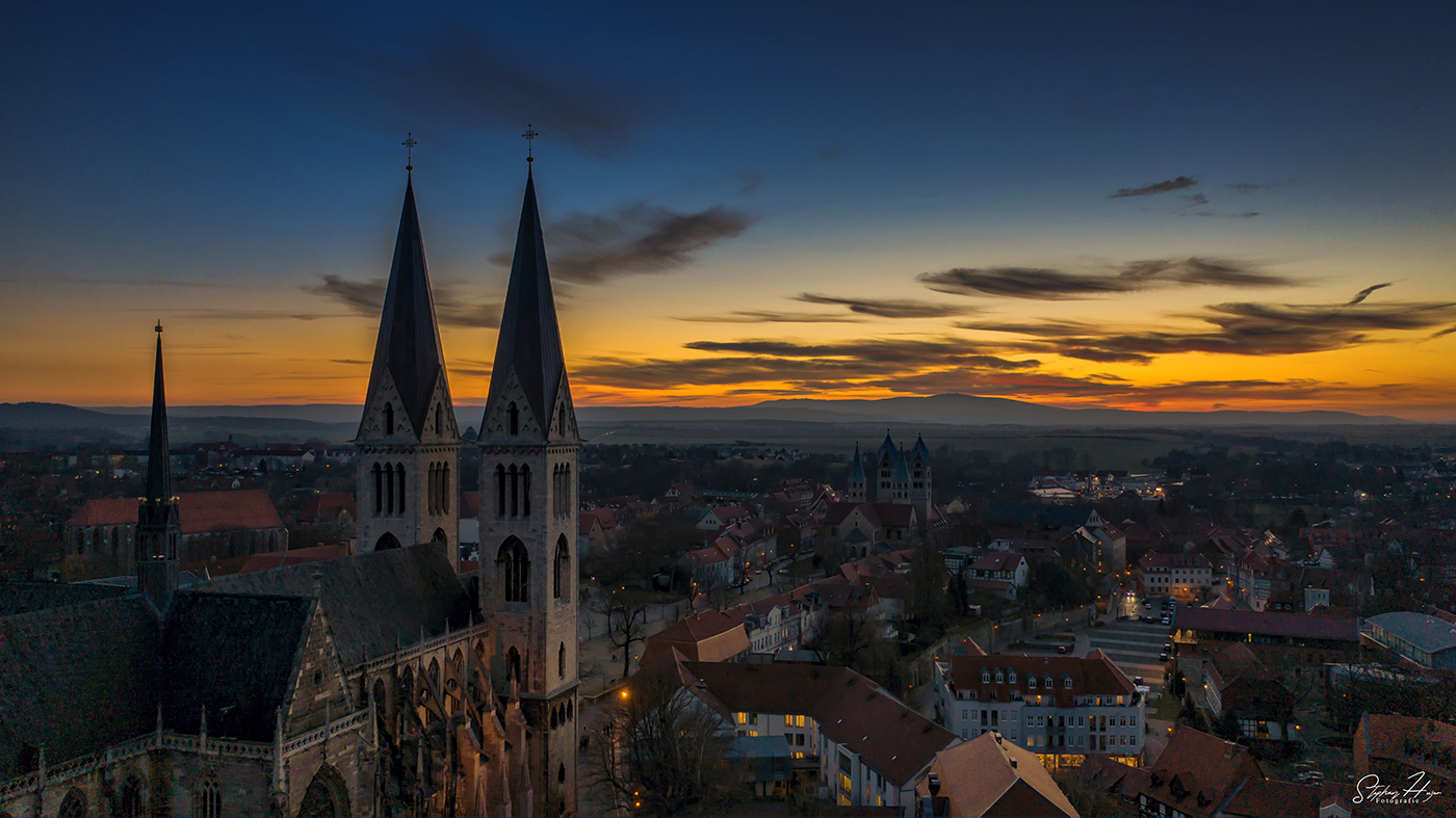 Halberstädter Dom Blick zum Brocken