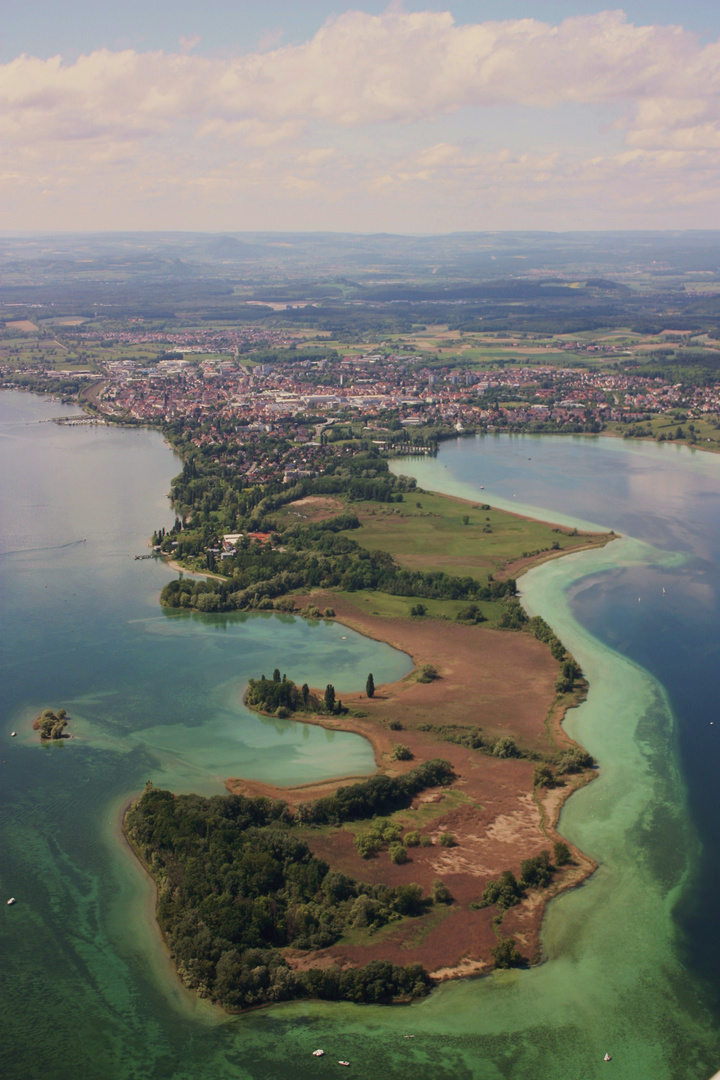 Halbinsel Mettnau bei Radolfzell im Bodensee Luftbild 2009