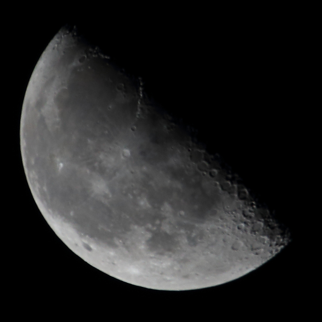 Halbmond (abnehmend) Foto & Bild | himmel und universum, mond, halbmond