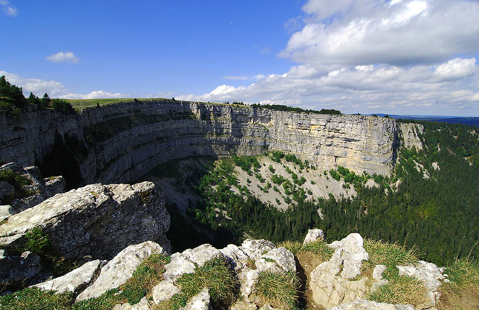 Halbrund mit Weitwinkel