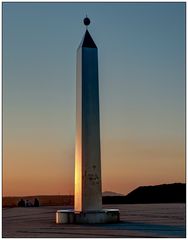 Halde Hoheward - Obelisk im Abendrot