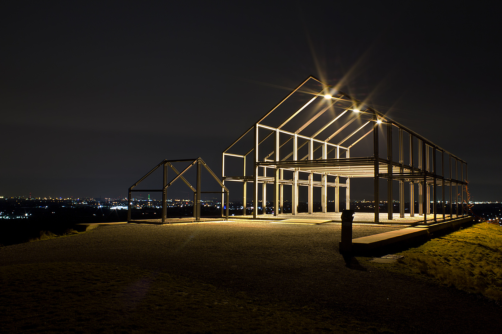 *Halde Norddeutschland* ~"Hallenhaus"@Night~