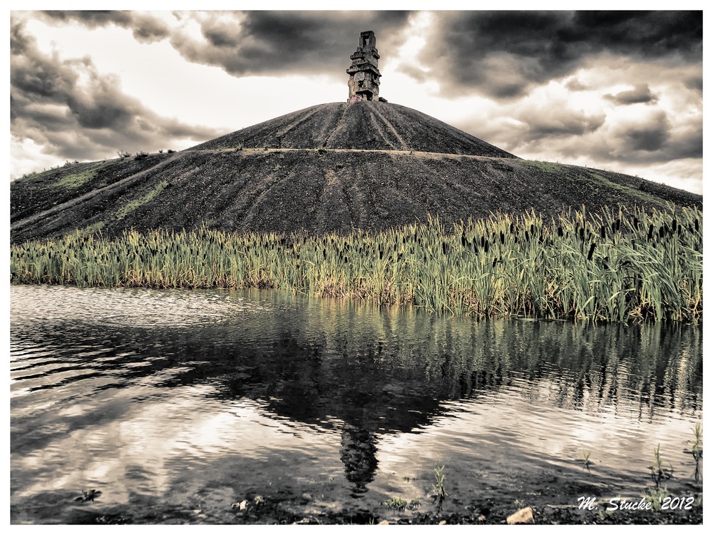 Halde Rheinelbe und Himmelstreppe