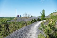 Haldenmotive, hier: Frühlingsimpressionen auf der Halde Göttelborn (Saarland)