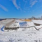 Haldenmotive, hier: Winterimpressionen auf dem Plateau der Bergehalde Göttelborn/Saar