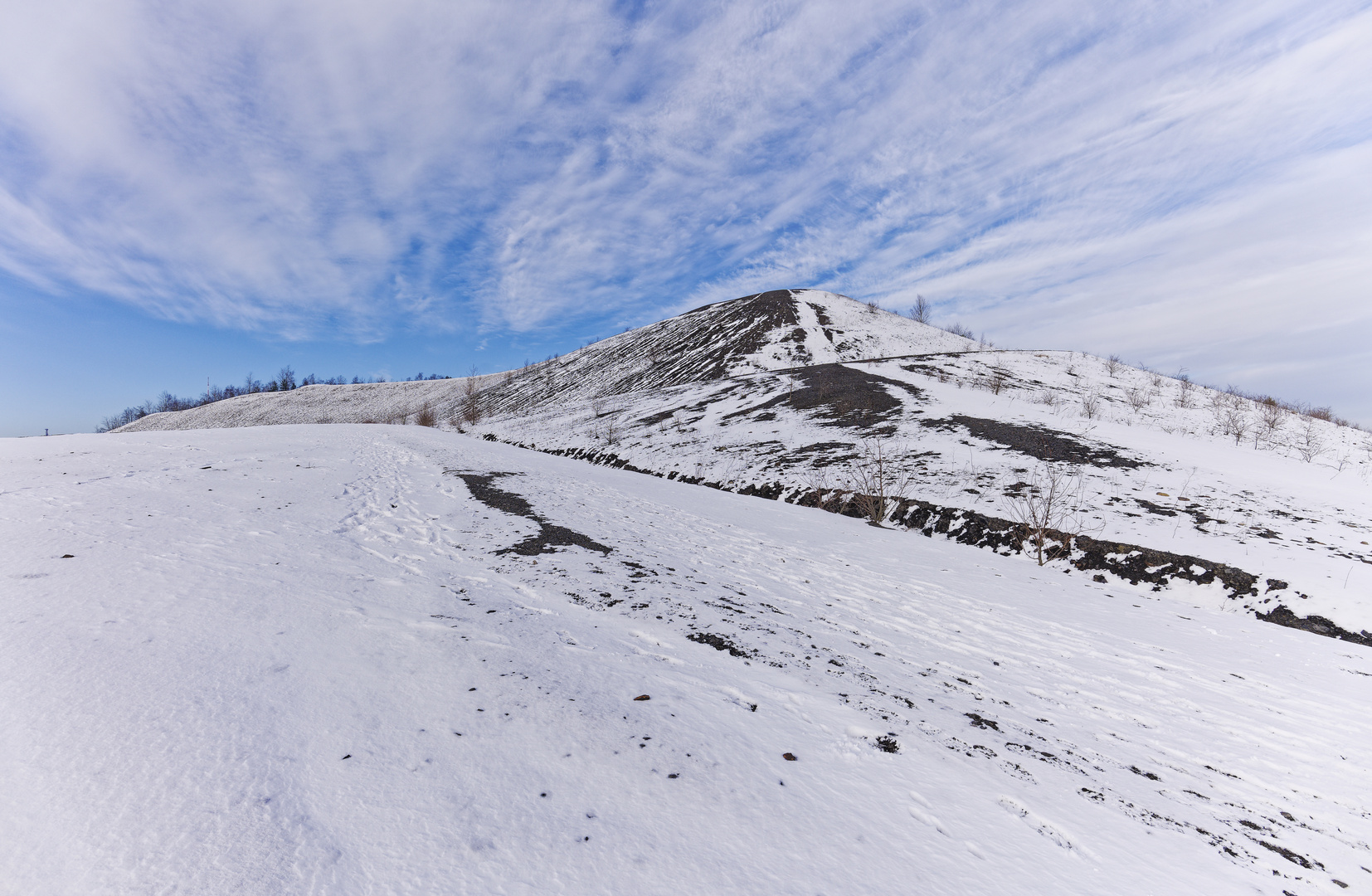 Haldenmotive, hier: Winterimpressionen auf der Bergehalde Göttelborn/Saar (6)