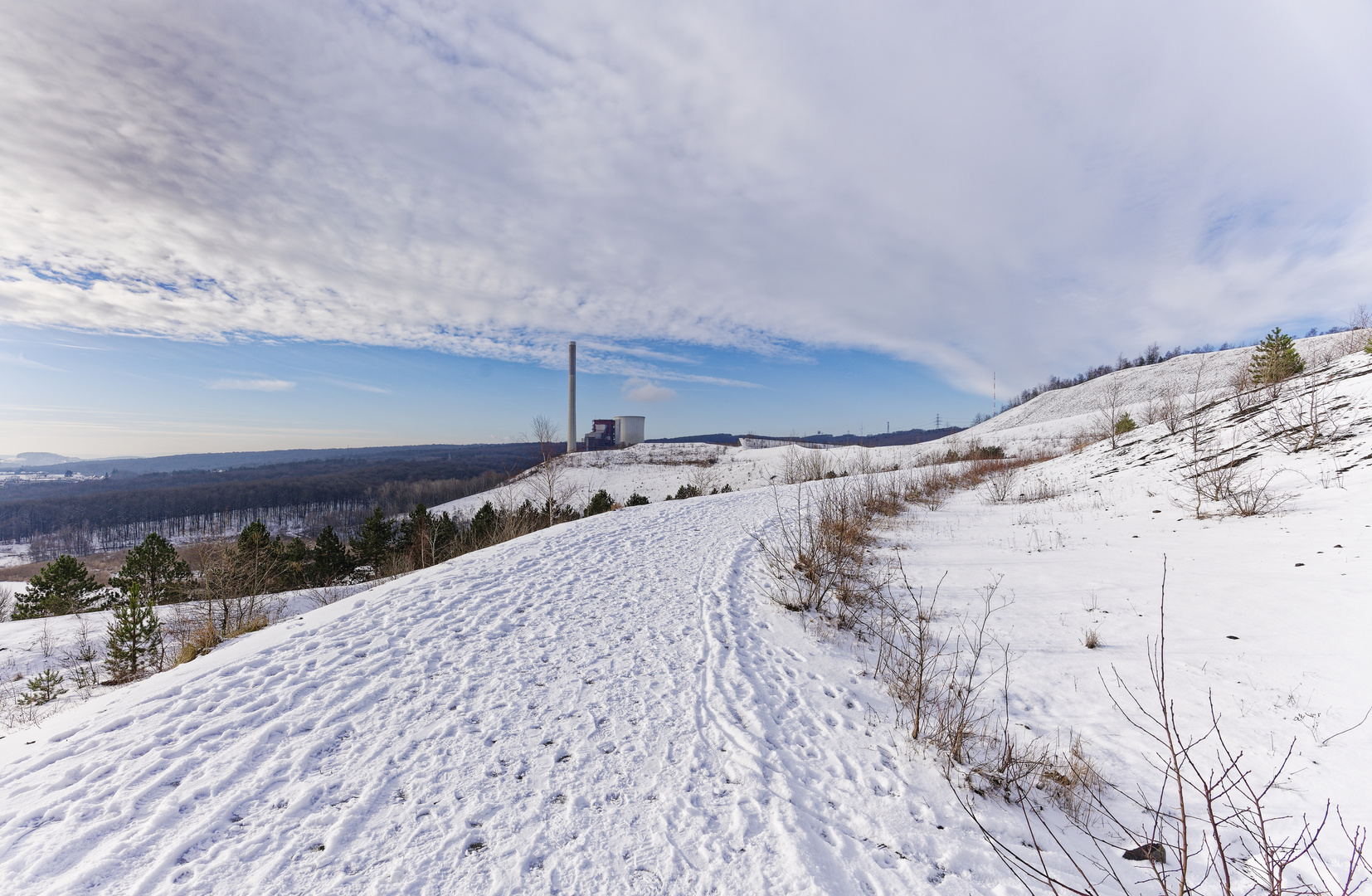 Haldenmotive, hier: Winterimpressionen auf der Bergehalde Göttelborn/Saar (7)