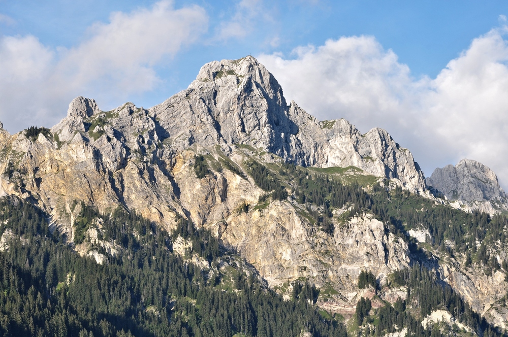 Haldensee im Tannheimer-Tal................ Berggipfel der Tannheimergruppe (Teil 1)