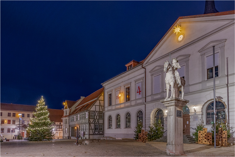 Haldensleben vor dem Rathaus Foto & Bild architektur, deutschland