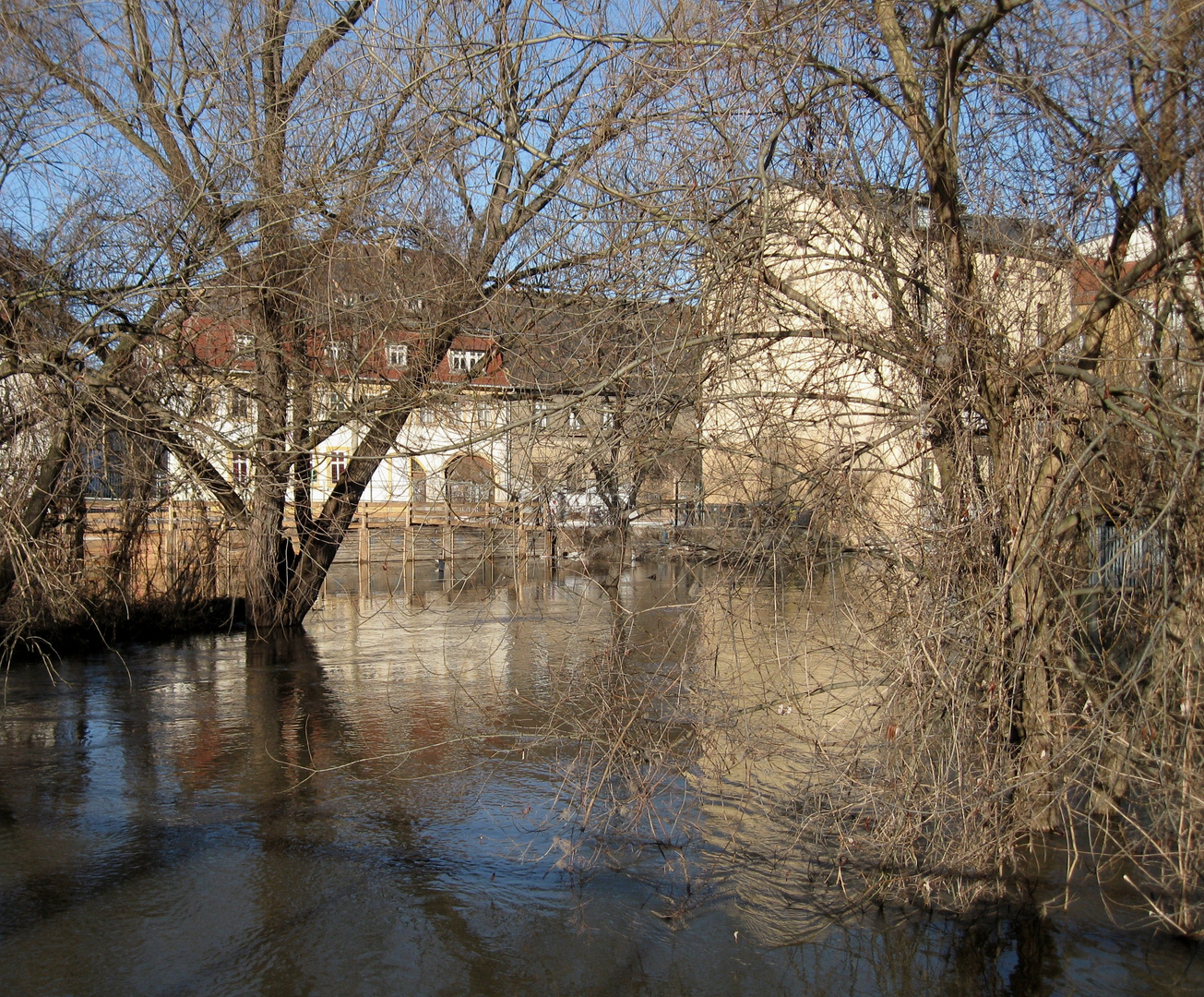 Halle (an der Saale) in der Saale-05