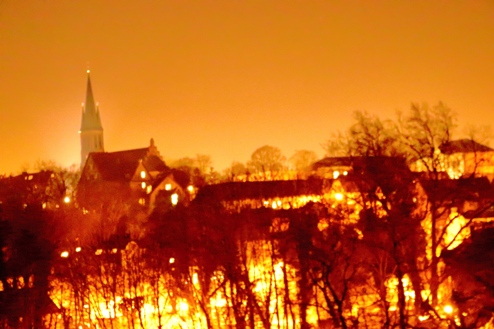 Halle burning