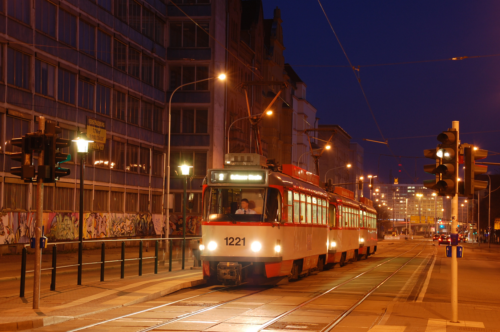 Halle Tatragroßzug auf Linie 2