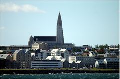 Hallgrímskirkja von See aus