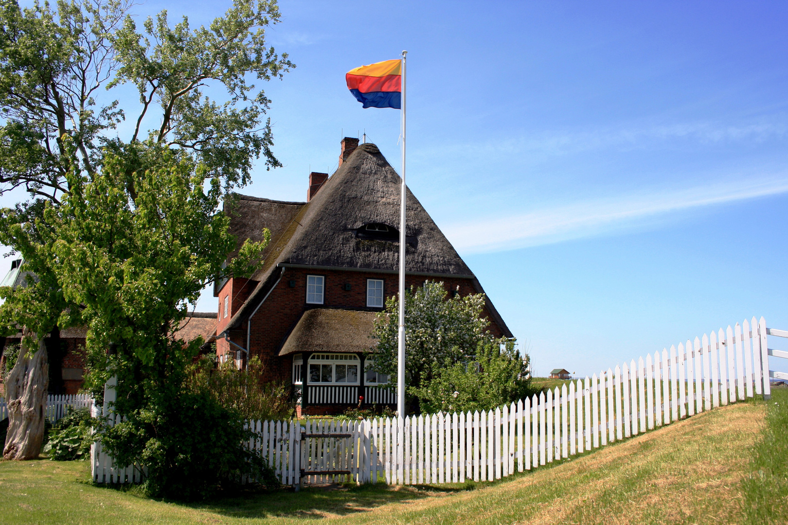 Hallig Kirche