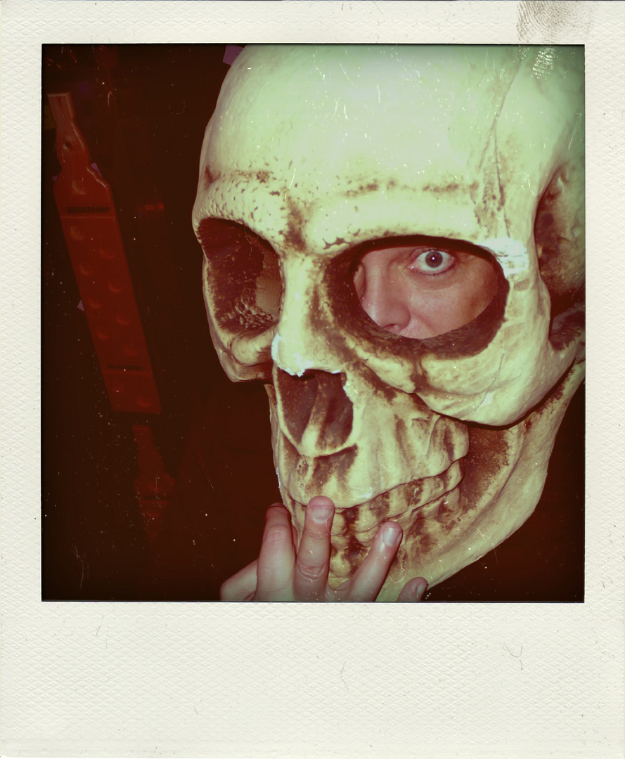 #Halloween #Preppers [Poladroid]