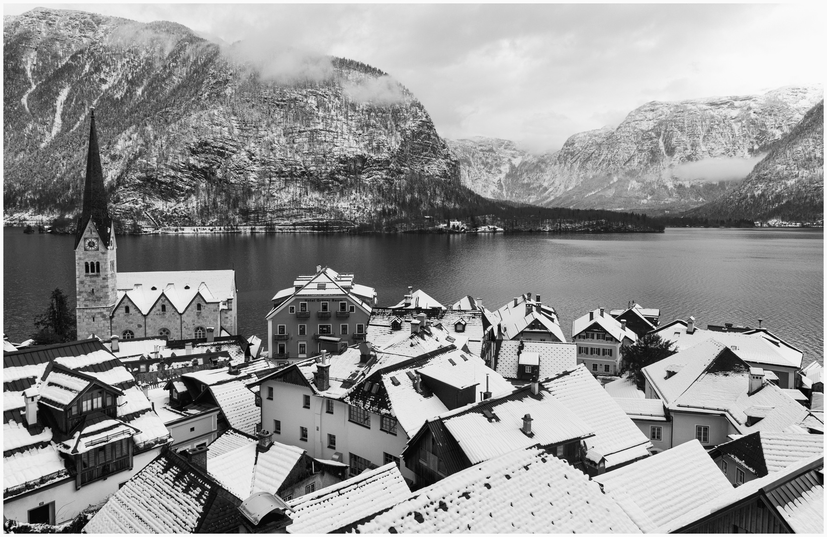 Hallstatt am Schwarzweißen Freitag