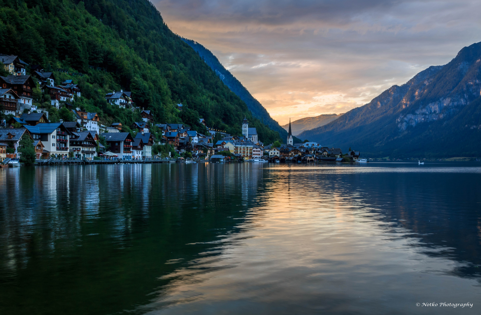 Hallstatt bei Nacht