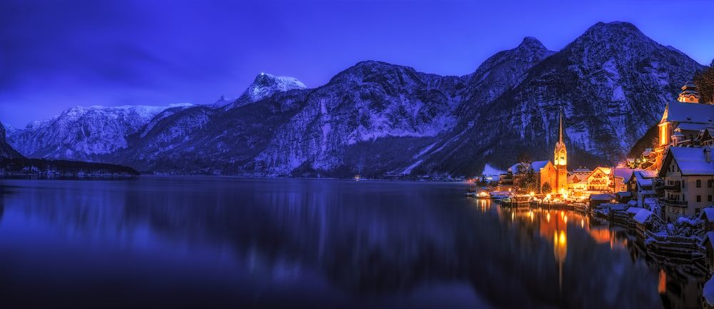 Hallstatt Panorama Blaue Stunde