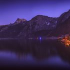 Hallstatt Panorama mit aufgehendem Mond