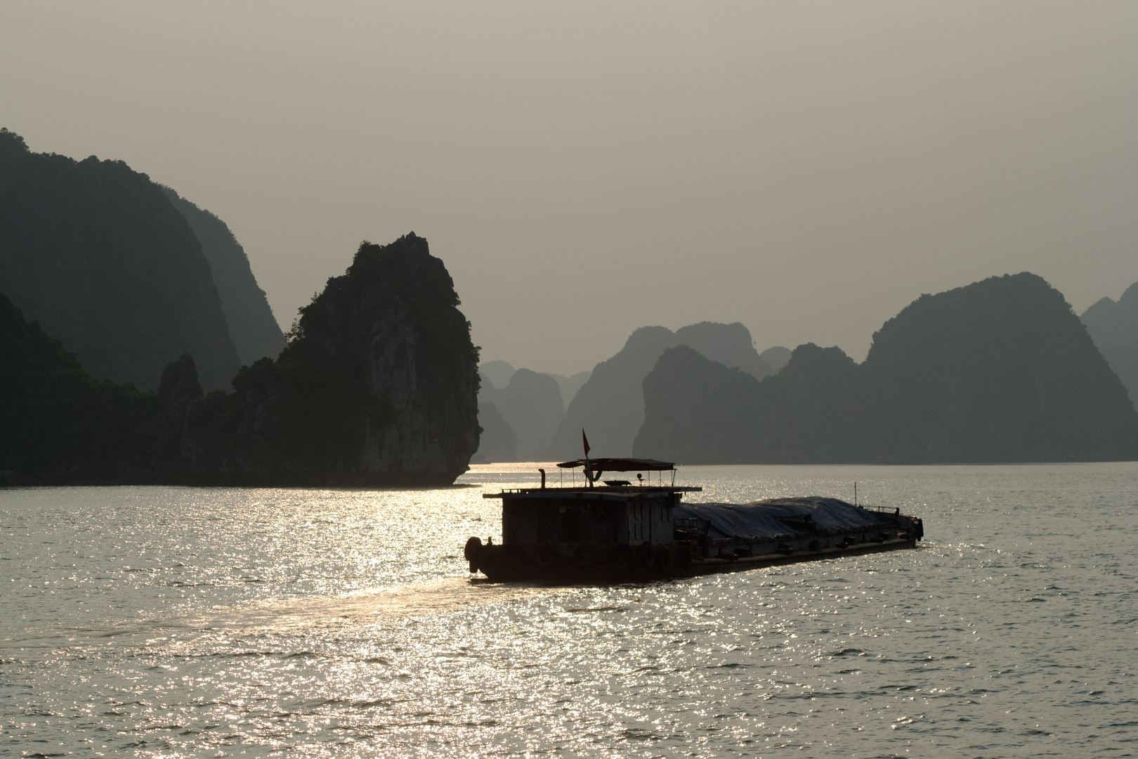 Halong-Bay