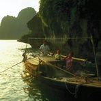 Halong Bay - Morgenstimmung