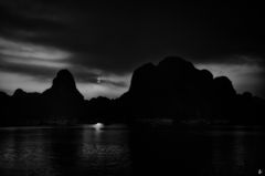 halong night