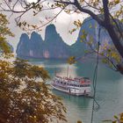 Halong tour stopover