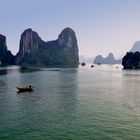 Halong_Bay_012_ji